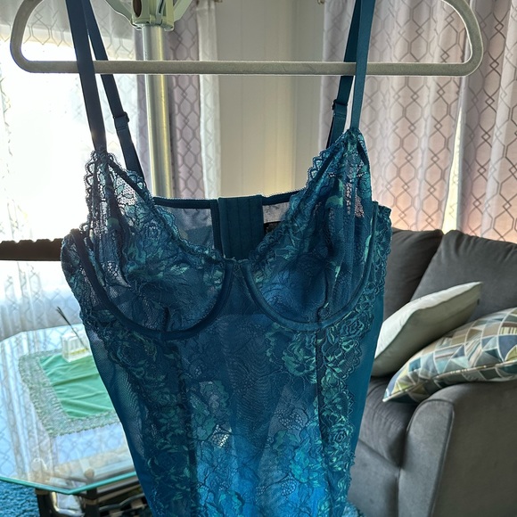 Torrid Curves lingerie - Picture 2 of 2